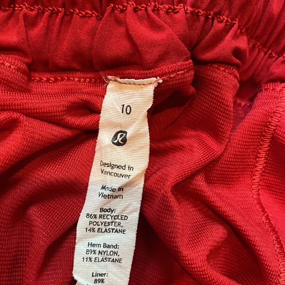 Lululemon shorts - Picture 4 of 4